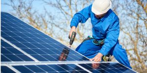 Installation Maintenance Panneaux Solaires Photovoltaïques à Biollet